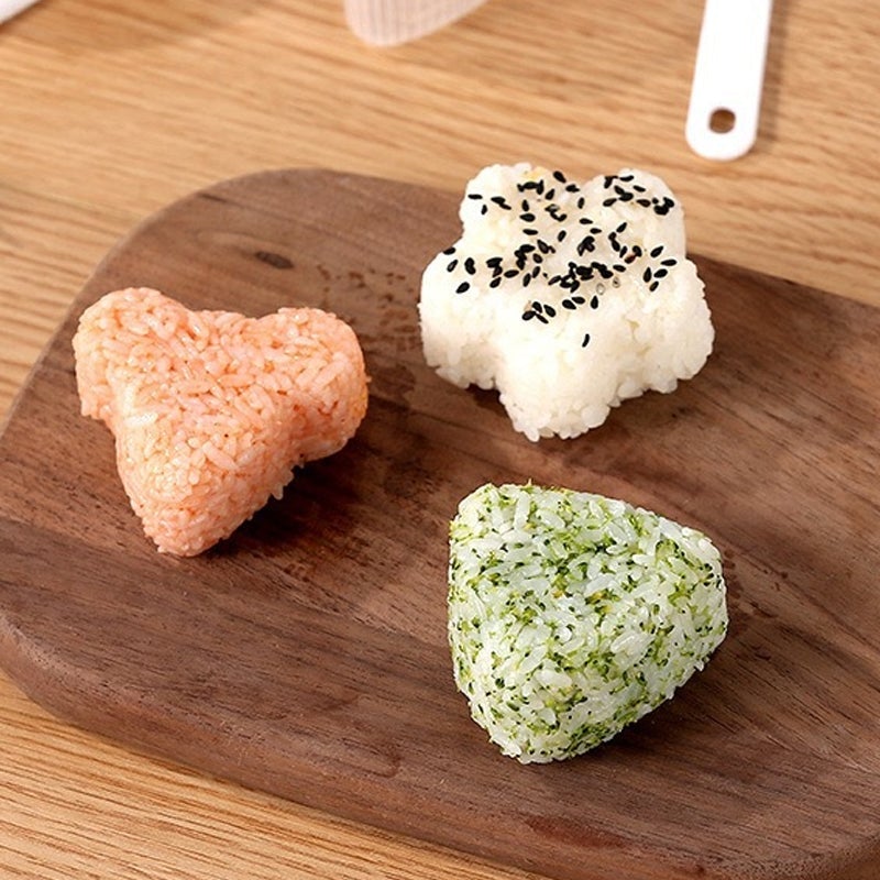 Kreative Sushi-Reisballform