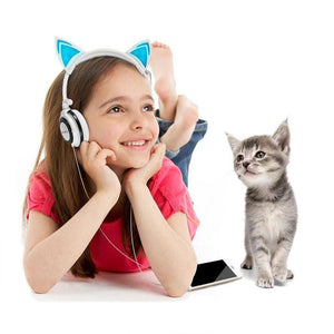 Kreative Kopfhörer in Katzenohrform