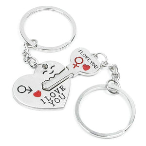 Ein Paar "I LOVE YOU" Halskette / Schlüsselanhänger