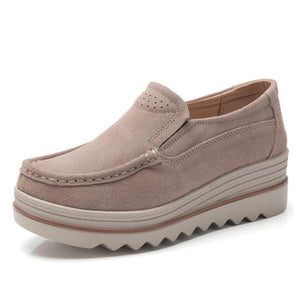 Damen Plateau Slip-on-Schuhe mit weitem Keilabsatz